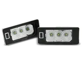 oswietlenie-tablicy-rejestracyjnej-led-audi-a4-a5-q5-vw-passat-lampki-2-szt