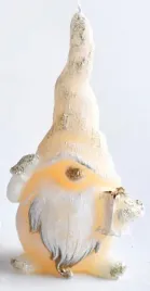 swieca-gnom-figurka-8x15cm-parafinowa-kremowa
