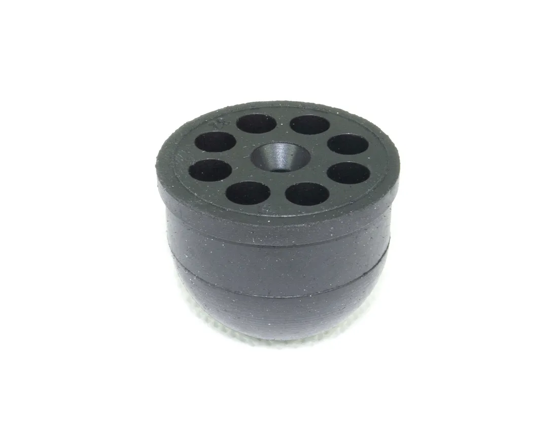 guma-mocowanie-filtra-powietrza-bmw-e81-e82-e84-e87-e88-e90-e91-e92-e93