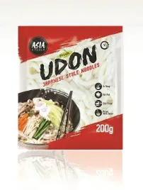 swiezy-makaron-udon-200g-asia-kitchen