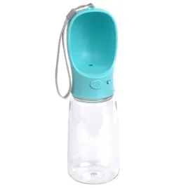 butelka-do-picia-dla-psa-w-podrozy-przenosna-butelka-na-wode-550-ml