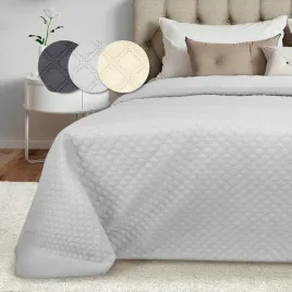 narzuta-lozkowa-220x240cm-wyscielana-jasnoszara-elegancka-klasyczna