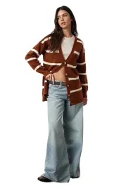trendyol-sweter-damski-rozpinany-w-paski-z-guzikami-do-bioder-s-5ea