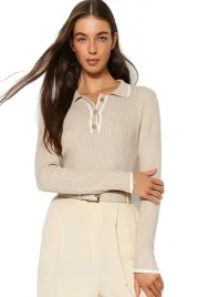 trendyol-bezowy-sweter-damski-prazkowany-z-kolnierzykiem-i-guzikami-s-5ea