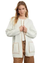 trendyol-sweter-damski-kardigan-bezowe-obszycia-i-kieszenie-s-5ea