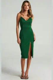 zielona-sukienka-elegancka-wesele-na-ramiaczkach-z-rozcieciem-midi-xl-5ga