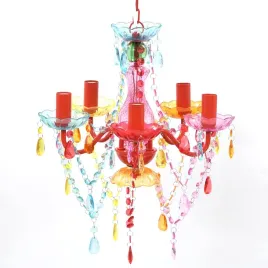 elegancki-zyrandol-z-krysztalkami-80-cm-5-ramion-wielokolorowy