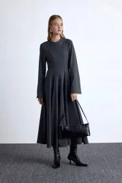 szara-sukienka-elegancka-dlugi-rekaw-rozkloszowana-klasyczna-s-5ga