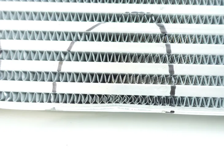mh-ci242000p-intercooler-vw-transporter-t5-numery-katalogowe-zamiennikow-a-z-meisterteile-azmt-45-034-1116