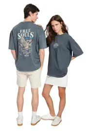 trendyol-man-t-shirt-meski-nadruk-przod-i-tyl-okragly-dekolt-m-5da