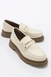 damskie-polbuty-loafers-bezowe-z-ozdoba-na-platformie-38-5ga