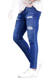 madmext-jeansy-meskie-niebieskie-rurki-z-dziurami-31-5da