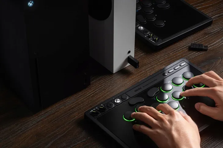 2x-pad-8bitdo-arcade-controller-xbox-pc-black-sposob-podlaczenia-bezprzewodowy-przewodowy