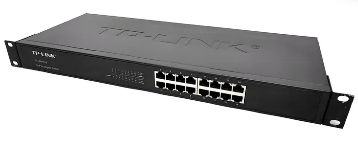 2x-switch-tp-link-tl-sg1016-waga-z-opakowaniem-2-62-kg-liczba-portow-16