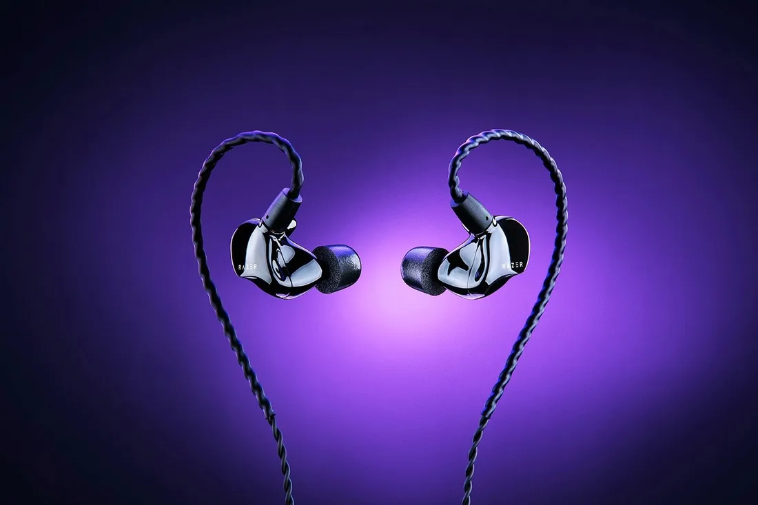 2x-sluchawki-razer-moray