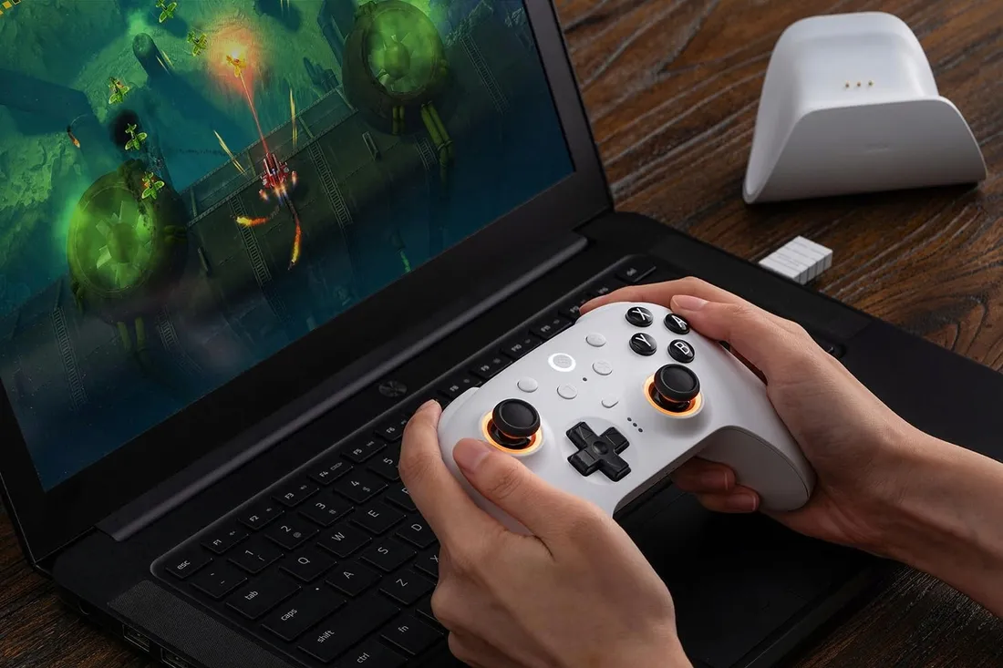 2x-pad-8bitdo-ultimate-2-wireless-bt-white