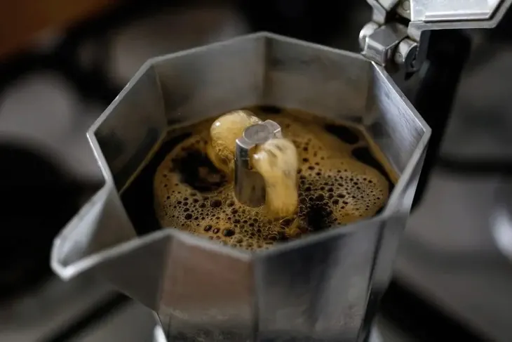 2x-kawiarka-bialetti-moka-express-model-moka-express-1tz