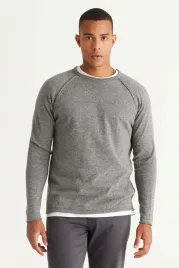 sweter-meski-szary-melanz-z-okraglym-dekoltem-l-5ga