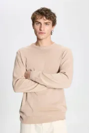 meski-bezowy-sweter-z-okraglym-dekoltem-z-bawelny-i-akrylu-l-5ga