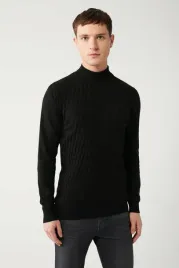czarny-sweter-meski-z-polgolfem-i-strukturalnym-wzorem-l-5ga