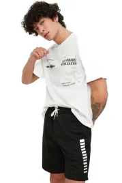trendyol-man-czarne-spodenki-meskie-sportowe-z-nadrukiem-i-wiazaniem-s-5da