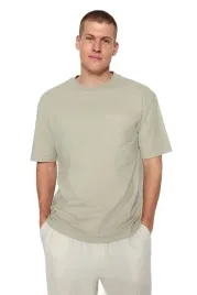 trendyol-man-meski-t-shirt-bezowy-z-kieszonka-dekolt-okragly-s-5da