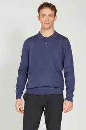 meski-sweter-wiskozowy-z-kolnierzykiem-i-guzikami-niebieski-m-5ga
