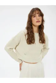 koton-sweter-damski-bezowy-krotki-z-dziurami-i-dlugim-rekawem-xs-5ga
