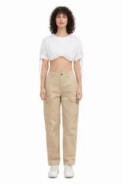 pinko-bialy-bawelniany-top-z-wiazaniem-i-azurowymi-detalem-s-i2c