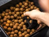 kruszarka-do-kulek-zfish-bait-splitter-model-bait-splitter