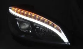 lampy-przednie-do-mercedesa-w204-07-10-black-tube-light-h7