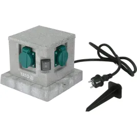 gniazdo-ogrodowe-wbijane-4x230v-ip44-z-kablem-1-5m-do-zasilania-na-zewnatrz