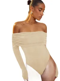 bezowe-body-damskie-z-dlugim-rekawem-i-dekoltem-lodka-m-1la