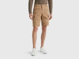 united-colors-of-benetton-spodenki-z-motywem-lisci-i-kieszeniami-46-fta