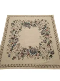 zdobiony-dywan-w-kolorze-bezowym-98x98-98x98-opa