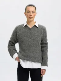 selected-femme-szary-miekki-sweter-damski-z-welna-i-alpaka-l-7aa