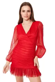 trendyol-czerwona-sukienka-z-falbana-i-przeszyciami-36-6ba