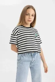defacto-t-shirt-dzieciecy-krotki-paseczki-naszywka-128-134-5fa