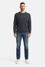 guess-granatowy-meski-sweter-z-okraglym-dekoltem-i-napisem-s-gla
