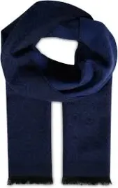 calvin-klein-granatowy-szal-z-logo-i-czarnymi-fredzlami-welna-180cm-xta