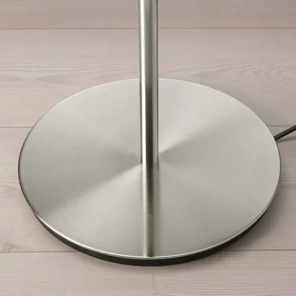 lampa-podlogowa-ikea-skaftet-niklowana-e27-biala