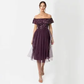 maya-deluxe-plus-size-fioletowa-suknia-maxi-z-cekinowym-dekoltem-42-7ba