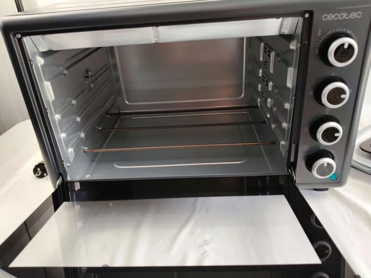 mini-piekarnik-cecotec-6090-60-l-czarny-funkcje-grill