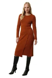 trendyol-brazowa-prosta-sukienka-z-dlugim-rekawem-do-polowy-lydki-m-5ea