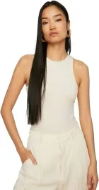 trendyol-gladki-top-na-ramiaczkach-bezowy-36-5ba