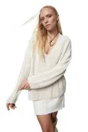 trendyol-sweter-damski-kremowy-z-grubym-szewem-i-dekoltem-v-s-5ea