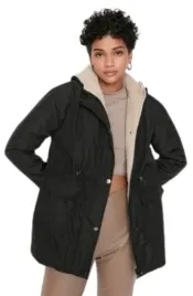 trendyol-czarna-parka-z-kapturem-i-kieszeniami-dlugi-rekaw-42-5bd