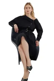 trendyol-czarna-sukienka-z-paskiem-i-asymetrycznym-dekoltem-38-5ea-38-5-a