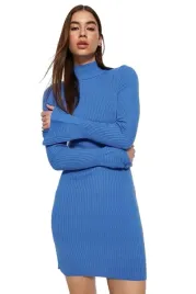 trendyol-niebieska-sukienka-sweterkowa-midi-golf-s-5ea-s-5-a