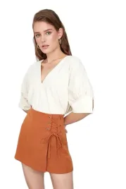 trendyol-krotkie-spodenki-damskie-z-wiazaniem-na-boku-rudy-38-5ea-38-5-a